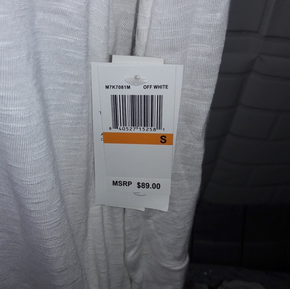 NWT Melissa McCarthy white tunic - Picture 7 of 8